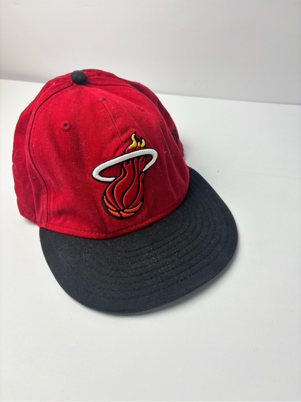 Red and Black Miami Heat New Era 9Fifty Cap - Hardwood Classics Flat Bill